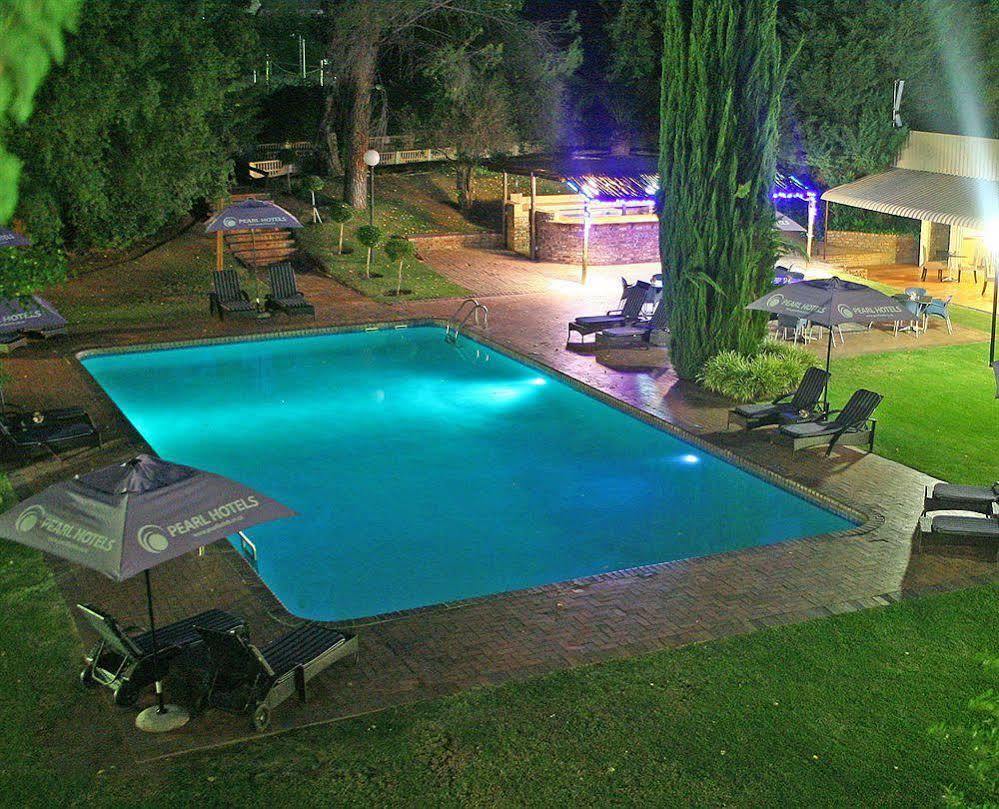 Oudtshoorn Inn Hotel Esterno foto